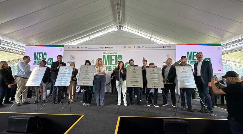 Semana do Meio Ambiente destaca inauguração de sete pet contêineres em São Paulo